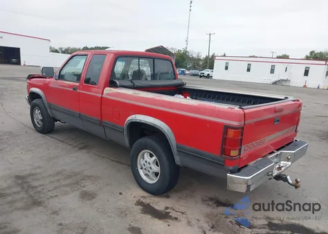 1995 Dodge Dakota z USA, uszkodzony, nr VIN 1B7GG23X9SS104721